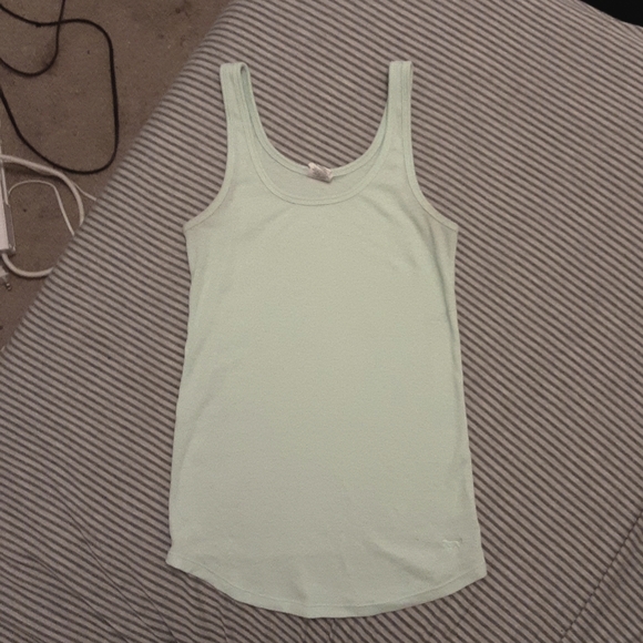Tanktop - Picture 1 of 1